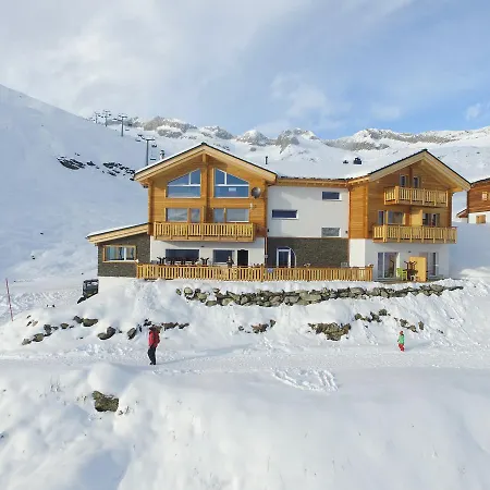 מלון Wellness Tigilou